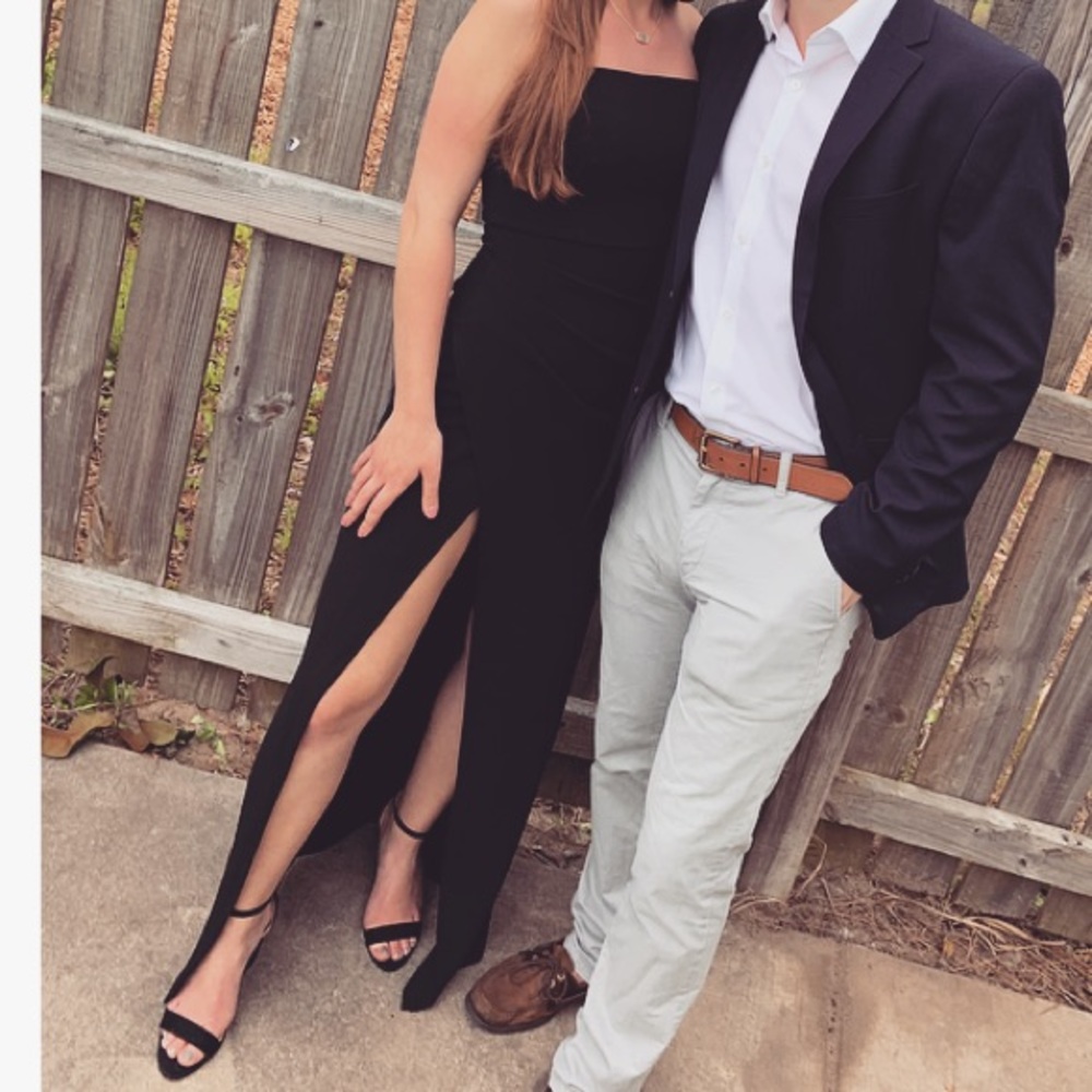 Black strapless dress